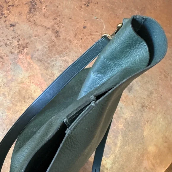 Madewell transport bucket bag forest - Picture 3 of 4